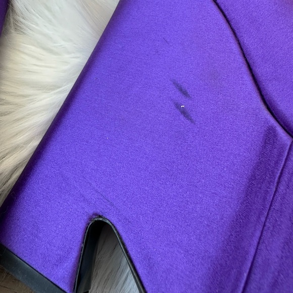 Versace Tempest Pump - Satin Purple - Size 39.5 (fits like a US size 8) - Picture 10 of 17